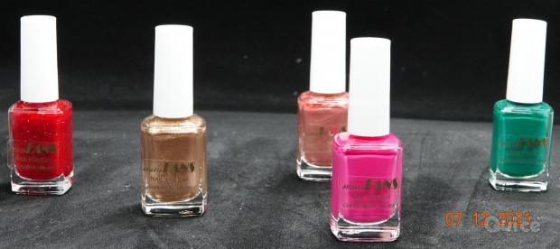 Smalti a lunga durata effetto gel foto-343244