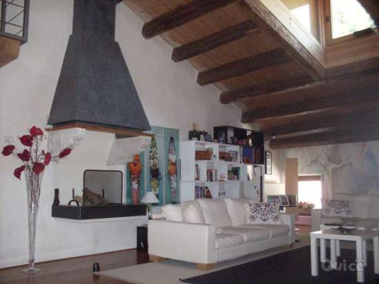 VITTORIO VENETO, Serravalle BELLA MANSARDA a Vittorio Veneto foto-348674