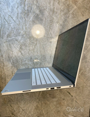 Vendo Razer Blade 15 Studio Edition foto-351207