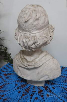 Busto / Volto in gesso fanciulla mezzo busto foto-351294