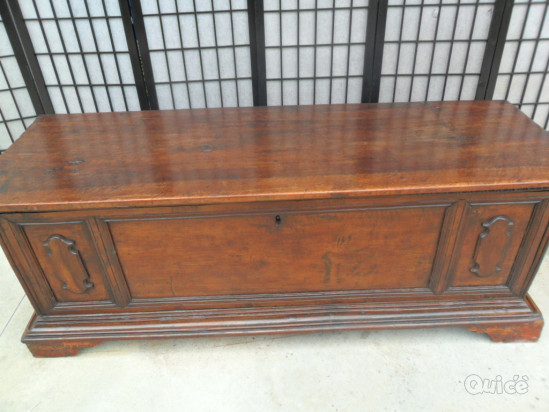 Cassapanca in noce del 1700  foto-4063