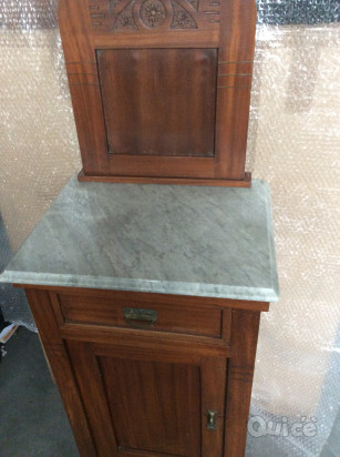 Como&rsquo; e comodini foto-22390