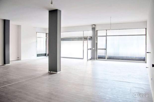 CONEGLIANO : NEGOZIO MQ. 100 A REDDITO 8.00% ANNUO a Conegliano foto-41075