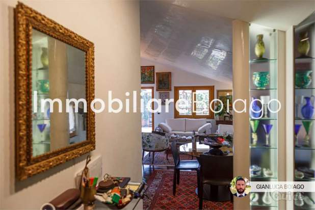 Bicamere con terrazzo abitabile a Treviso foto-357488