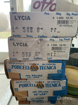 Mattonelle Piastrelle gres porcellanato lappato 25x50cm / TOT 43mq foto-41983