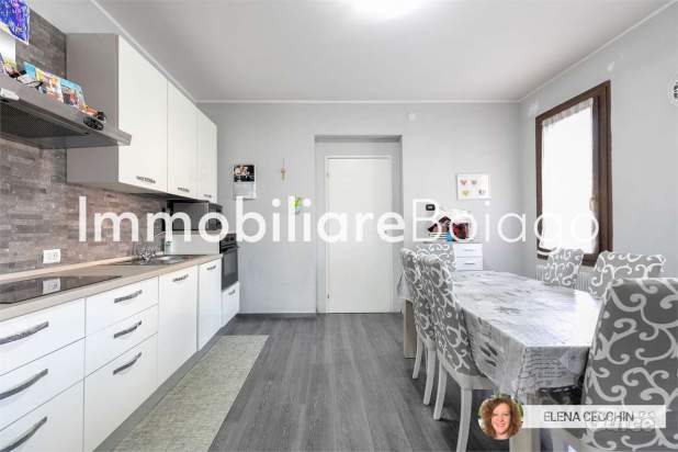 Appartamento al piano terra con ampio scoperto a Treviso foto-360537