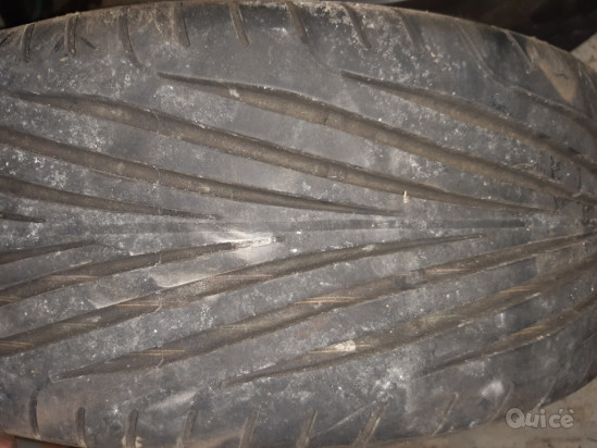 Pneumatici estivi 195 / 45 R15   cerchi lega Polo foto-4205
