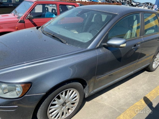 vendesi volvo v50  foto-23416