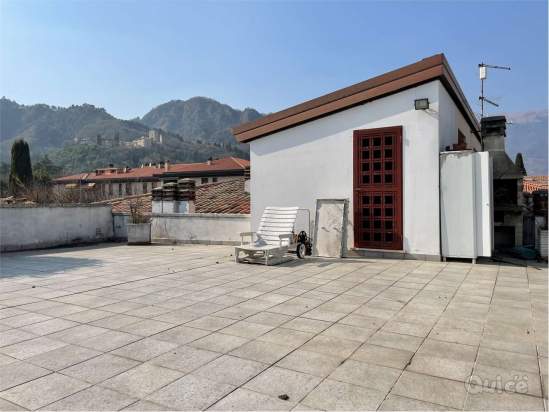 APPARTAMENTO CON SPLENDIDO TERRAZZO AI FRATI a Vittorio Veneto foto-368409