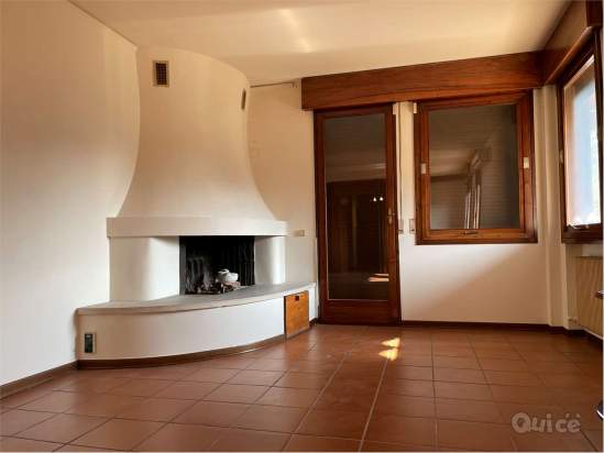 APPARTAMENTO CON SPLENDIDO TERRAZZO AI FRATI a Vittorio Veneto foto-368400