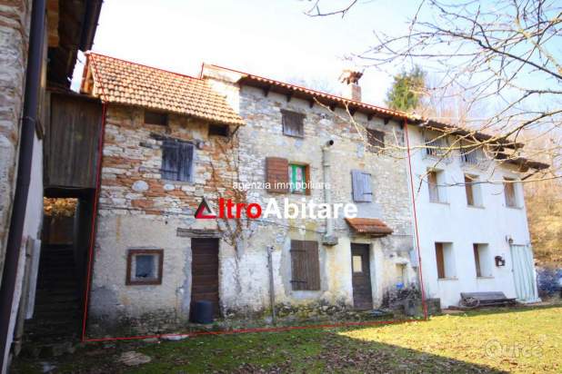 Bosco ceduo di 30.000 mq con rustico da ristruttur a Borgo Valbelluna foto-380171