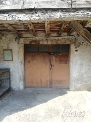 Porzione centrale suddivisa in 3 piani - V1490 foto-45599