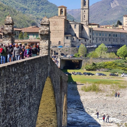 BOBBIO,  uno dei Borghi più belli d'Italia & PIACENZA 05 Giugno - 1 giorno foto-393722