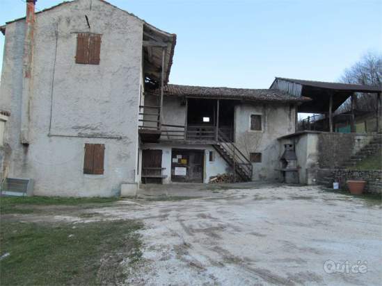 RUSTICO CON TERRENO tra TARZO E VITTORIO a Tarzo foto-24878