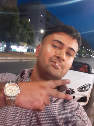 Cerco fidanzata sono single da 4 anni foto-46248