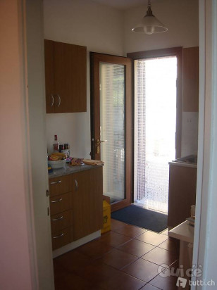 Casetta piccola con garage da vendere a Montaner TV - vicino Vittorio Veneto foto-400067