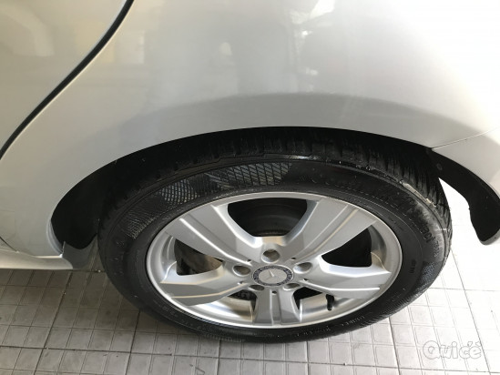 MERCEDES CLASSE A 200 AUT. foto-407708