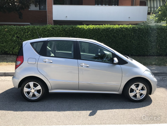 MERCEDES CLASSE A 200 AUT. foto-407705