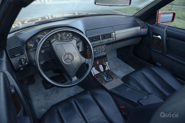 Mercedes-Benz 300SL decappottabile del 1992 foto-423121