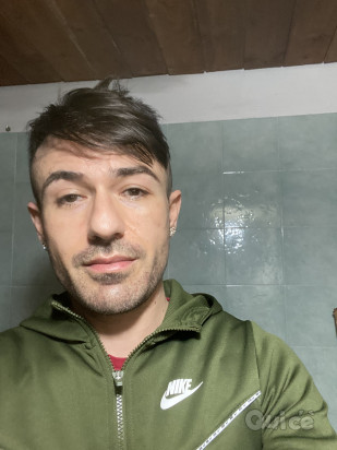 Cerco uomo serio per relazione e convivenza  foto-429368