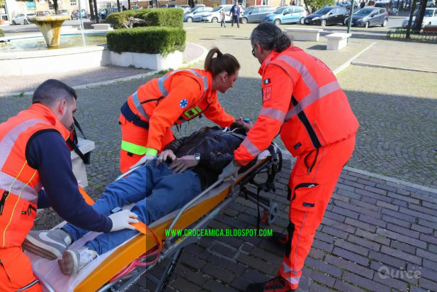 Ambulanza Privata Caserta Croce Amica foto-430828