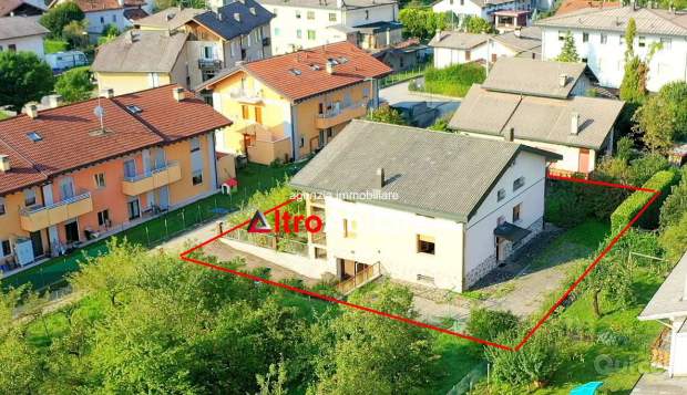 Casa singola con 2 appartam. indipendenti a Feltre foto-434943