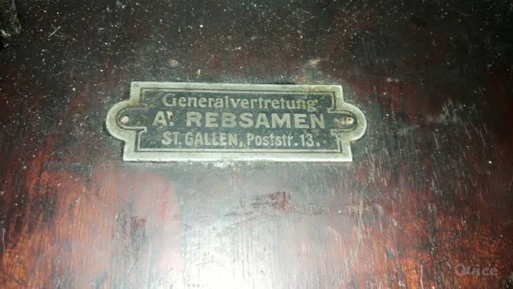 Macchina da cucire svizzera Phoenix del 1919 a pedale foto-27830