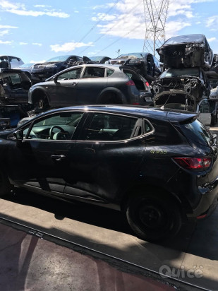 RENAULT CLIO DEL 2016 PER PEZZI DI RICAMBIO foto-27969