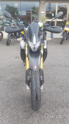 APRILIA DORSODURO  foto-506