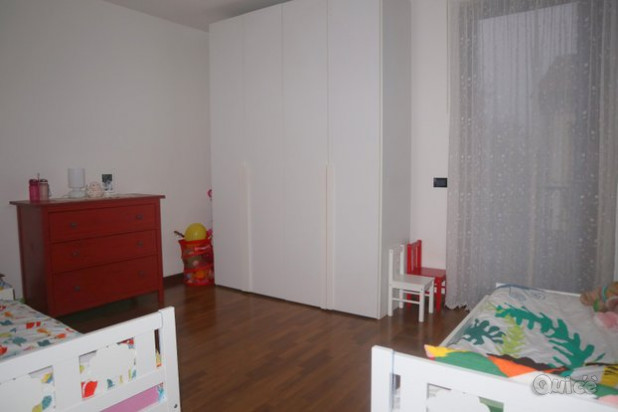 Appartamento due camere pi&ugrave; studio, Paese foto-30907