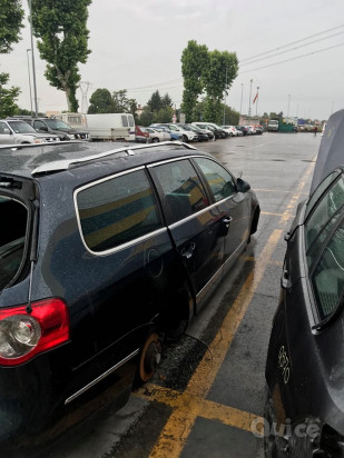 Volkswagen passat per pezzi di ricambio foto-5786