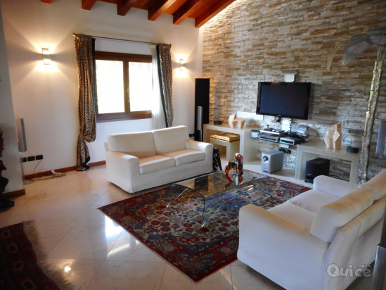 UD 12 – Latisana, villa con giardino  foto-32540