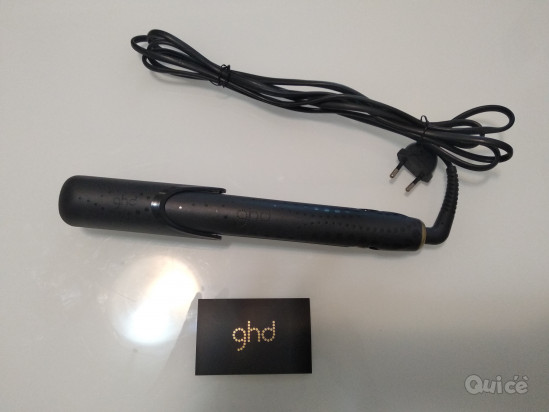 Vendo piastra GHD Gold modello no 5.0 professionale per capelli. Ottimo stato. foto-9558