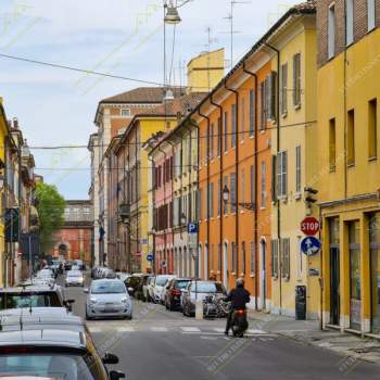 Appartamento in vendita a Modena (Modena)