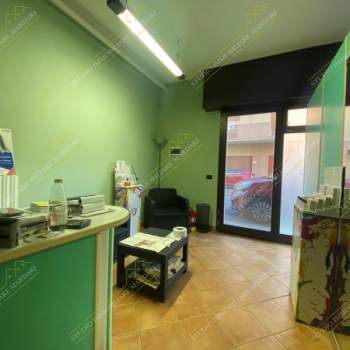 Laboratorio in affitto a Modena (Modena)