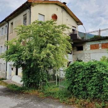 Casa a schiera in vendita a Valdobbiadene (Treviso)