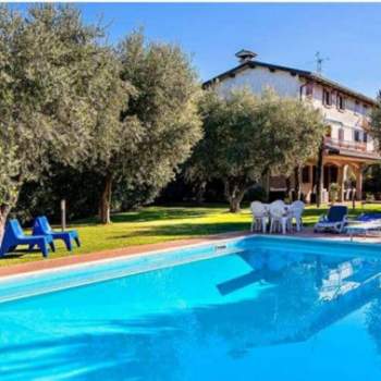 Villa in vendita a Sirmione (Brescia)