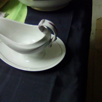 Vendo Bicchieri, Piatti e Servizi da Tavola tutto a 90,00 €  