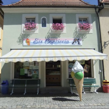Banconista per gelateria in Germania