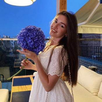 Cerco un uomo per una relazione seria.