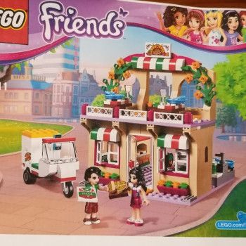 Lego friends 41311 pizzeria