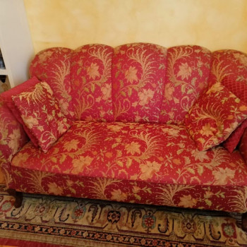 salotto completo in stile classico