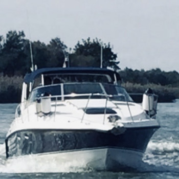 Chaparral 31 signature 