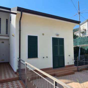 Casa a schiera in vendita a Andora (Savona)