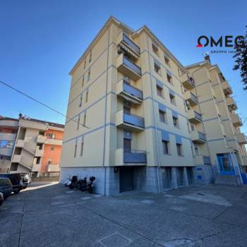 Appartamento in vendita a Trieste (Trieste)