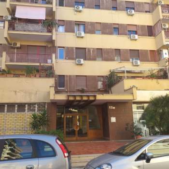 Appartamento in vendita a Palermo (Palermo)