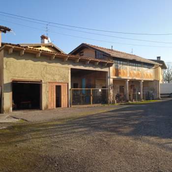 Rustico in vendita a Castel Mella (Brescia)