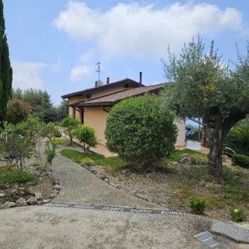 Villa in vendita a Sanremo (Imperia)