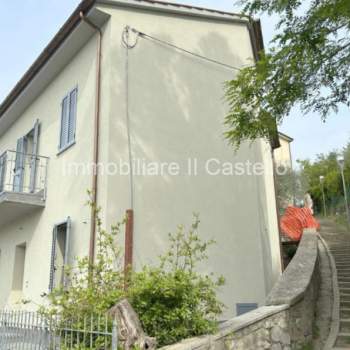 Villa in vendita a Castiglione del Lago (Perugia)