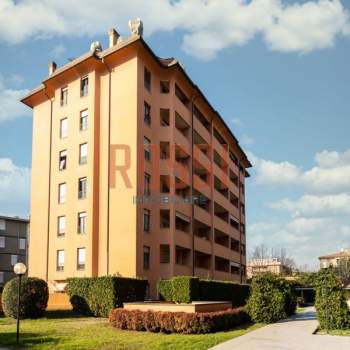 Appartamento in vendita a Monza (Monza e della Brianza)